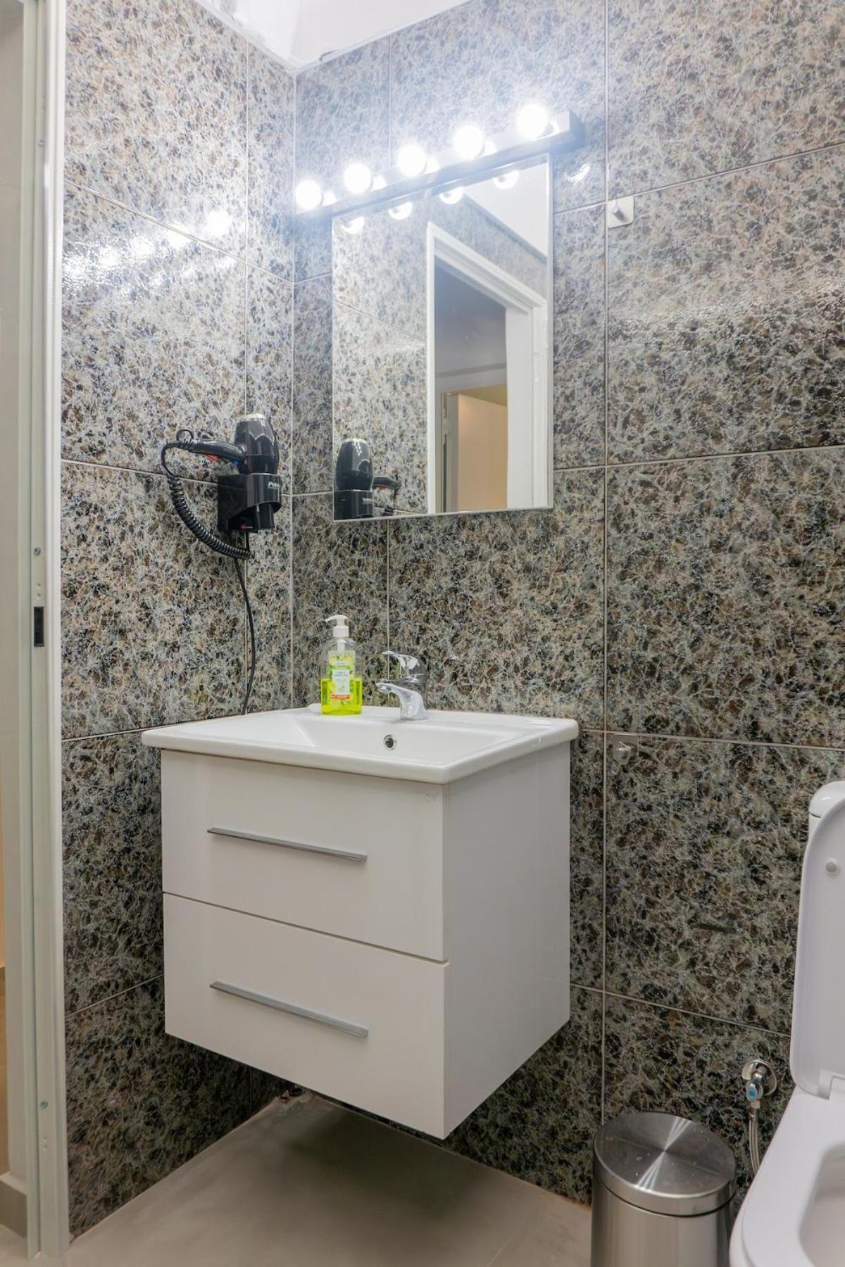 50 Steps Metro Kato Patisia Renovated Athens Apt 外观 照片