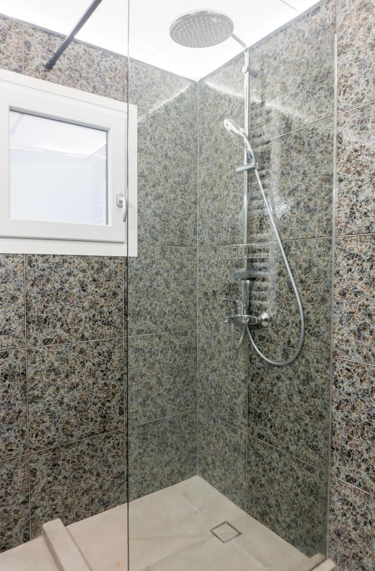 50 Steps Metro Kato Patisia Renovated Athens Apt 外观 照片