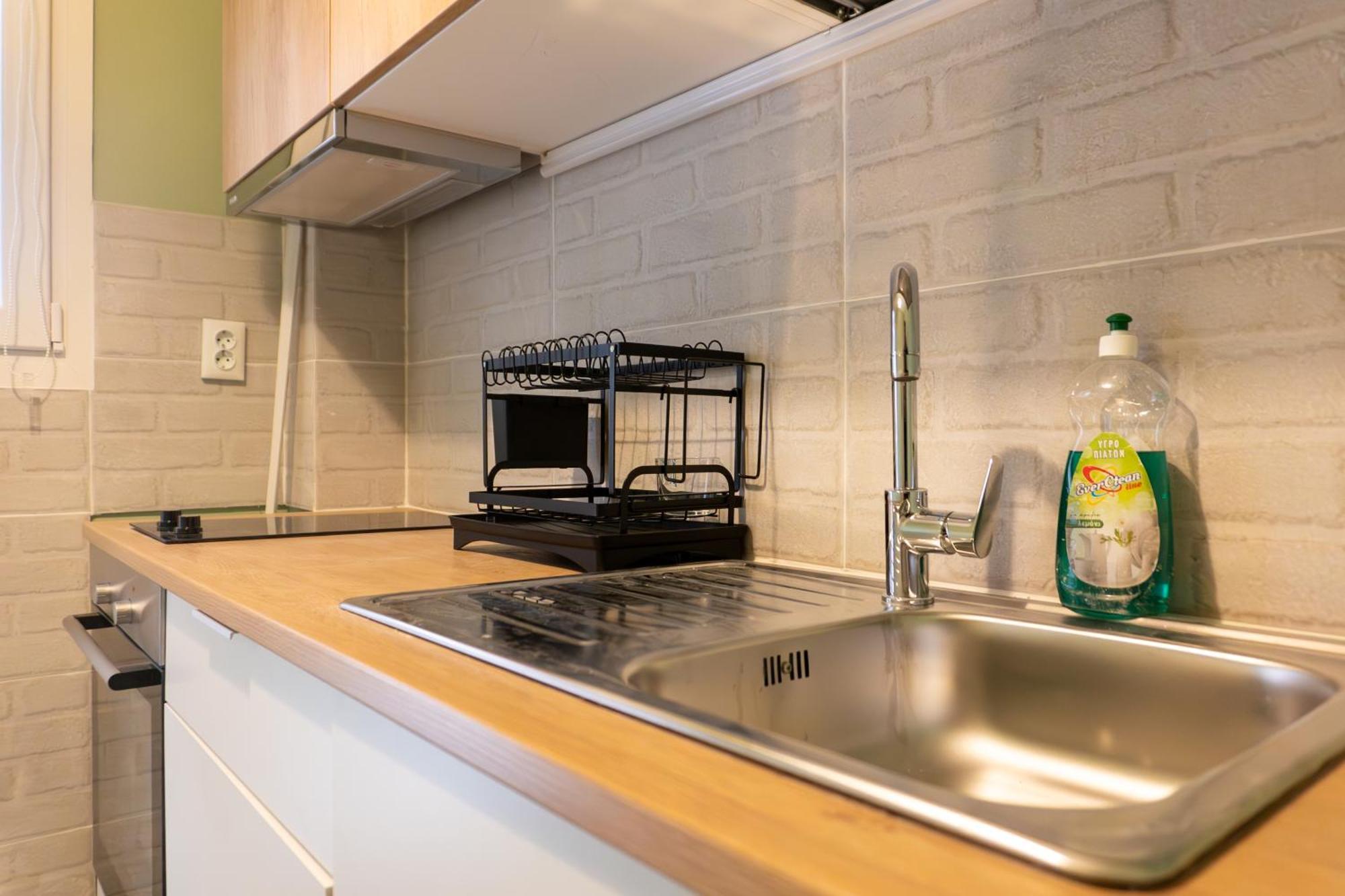 50 Steps Metro Kato Patisia Renovated Athens Apt 外观 照片