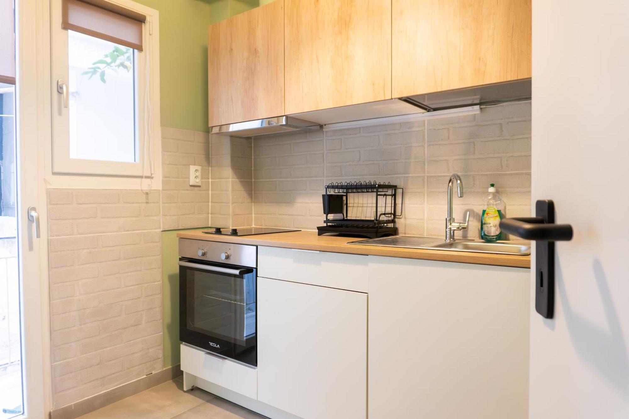 50 Steps Metro Kato Patisia Renovated Athens Apt 外观 照片